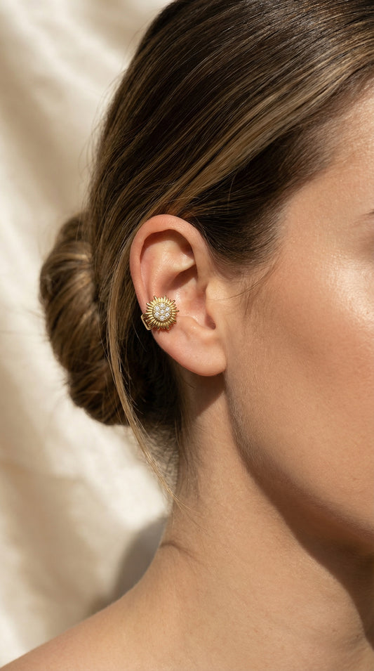 Faux piercing Farah